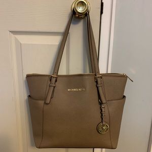 Michael Kors East West Zip Top Tote